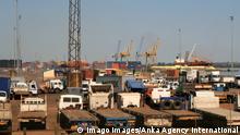 Loading docks and truck yard, Maputo Harbour, Mozambique PUBLICATIONxINxGERxSUIxAUTxONLY
Loading Docks and Truck Yard Maputo Harbour Mozambique PUBLICATIONxINxGERxSUIxAUTxONLY
