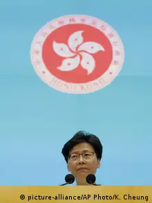 Hong Kong Massenproteste gegen Auslieferungsgesetz an China PK Carrie Lam