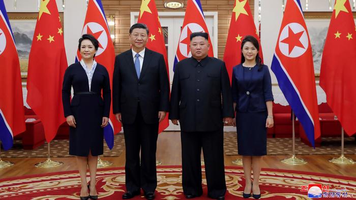 Xi Jinping in Nordkorea mit Kim Jong Un