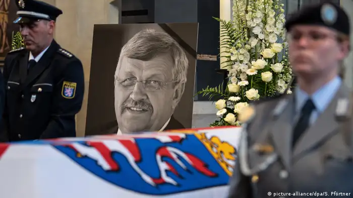 Deutschland Trauerfeier für getöteten Regierungspräsidenten Lübcke (picture-alliance/dpa/S. Pförtner)