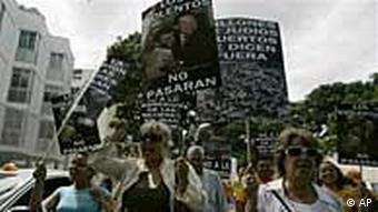 تظاهرات مردم ونزوئلا علیه سفر احمدی‌نژاد