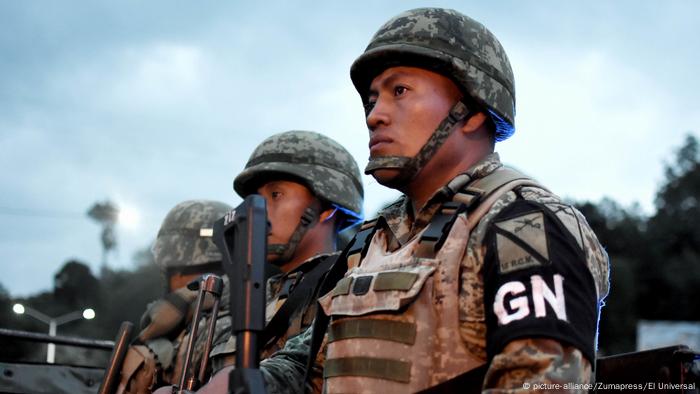 Mexiko Spezialeinheit Guardia Nacional (picture-alliance/Zumapress/El Universal)