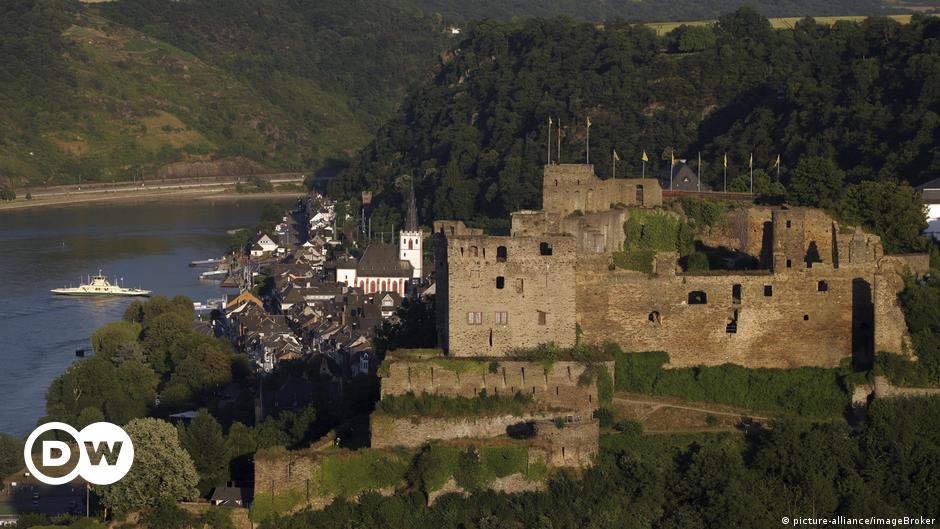 Principe E Cidade Alema Disputam Castelo No Reno Noticias Sobre Politica Economia E Sociedade Da Alemanha Dw 27 06 2019