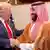 الرئيس الأمريكي دونالد ترامب وولي العهد السعودي محمد بن سلمان