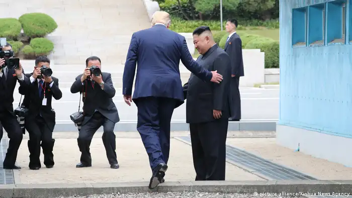 USA | Nordkorea | Entmilitarisierte Zone | Donald Trump | Kim Jong Un (picture-alliance/Xinhua News Agency)