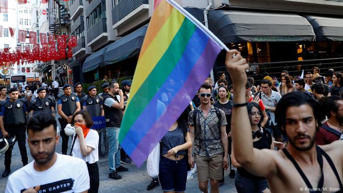 Türkei Istanbul Polizei geht gegen LGBT Aktivisten vor