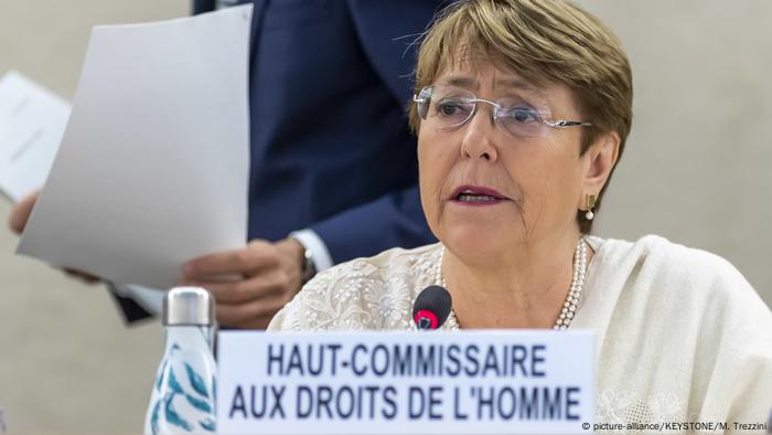 UN-Kommissarin Michelle Bachelet vor dem Menschenrechtsrat in Genf (Foto: picture-alliance/KEYSTONE/M. Trezzini)