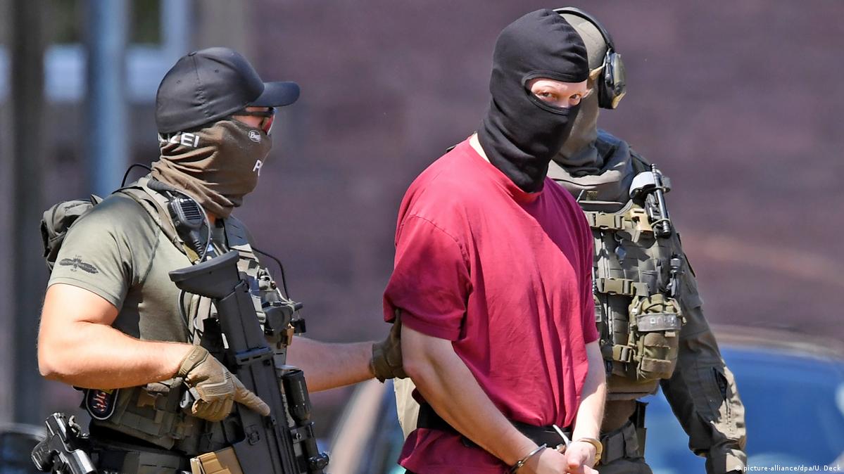 Neo-Nazi charged with German lawmaker's murder – DW – 04/29/2020