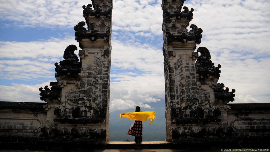 Mampukah Pariwisata Bali Bertahan Di Tengah Badai Corona Indonesia Laporan Topik Topik Yang Menjadi Berita Utama Dw 09 09 2020