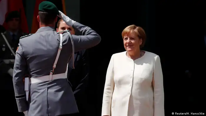 Angela Merkel empfängt Mette Frederiksen (Reuters/H. Hanschke)