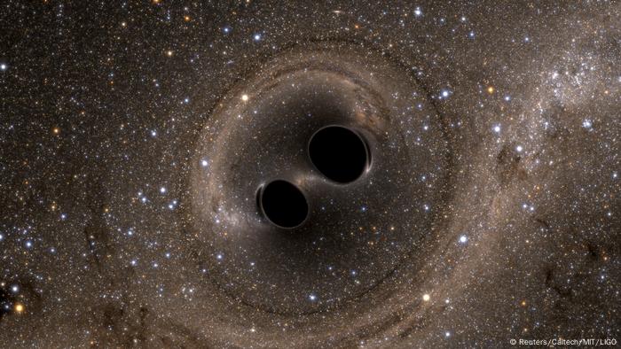 انصهار ثقبين أسودين ـ رصد أكبر حدث كوني منذ الانفجار العظيم 49571740_401