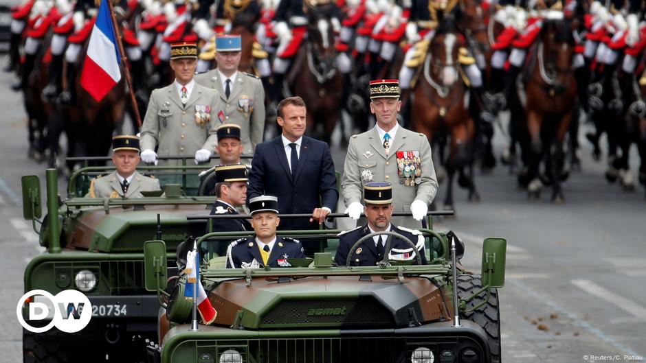 Les soldats français mettent en garde contre une « guerre civile » pour faire face aux sanctions  Nouvelles |  DW