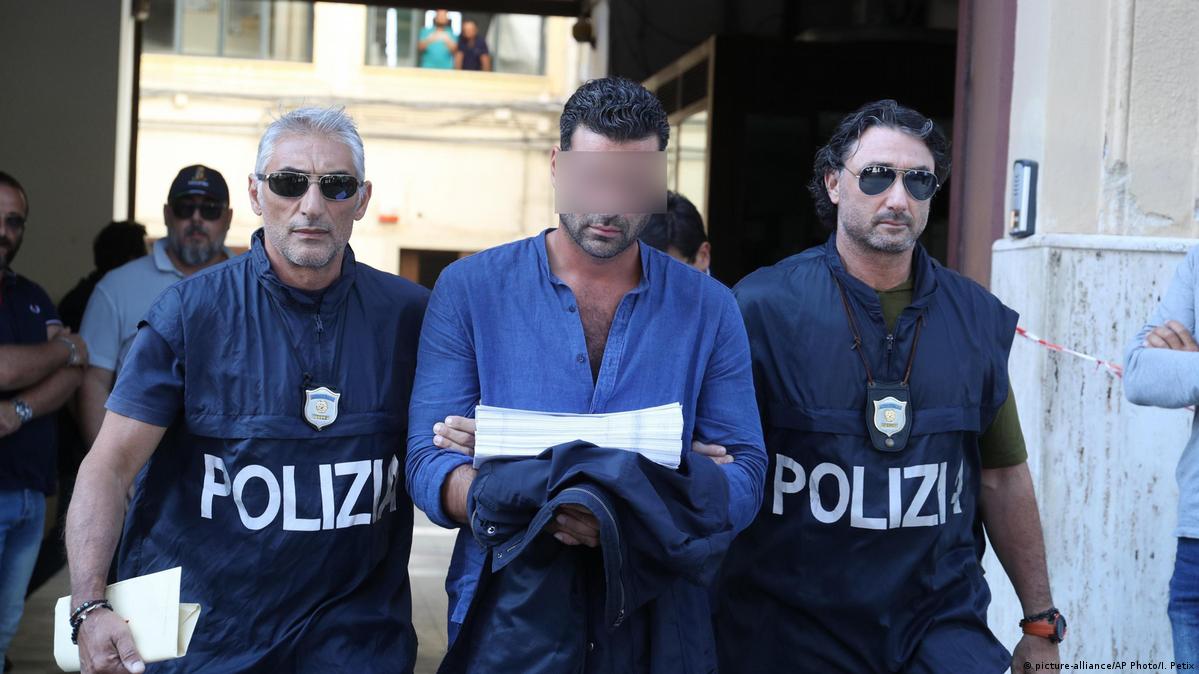 Italy: Raids Mafia linked US – DW – 07/17/2019