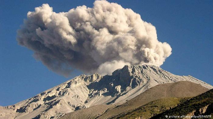 Ubinas volcano is located in the Peruvian department of Moquegua, some 1200 km South of Lima
