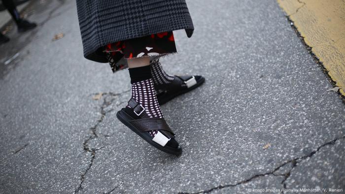 socks and slippers trend