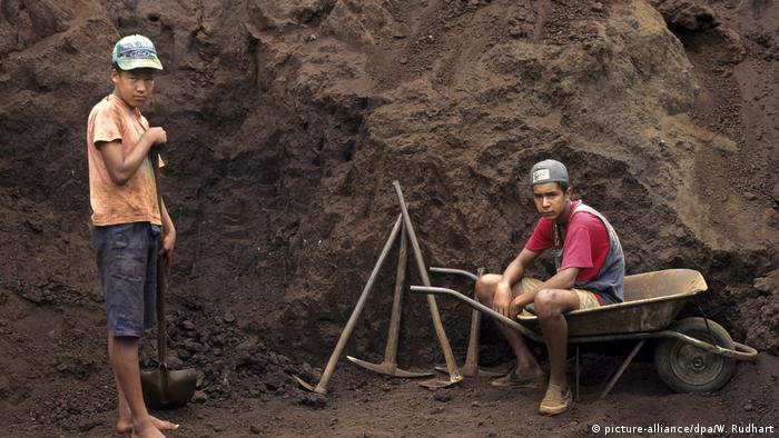 Brasilien Kinderarbeit Steinmine Mine