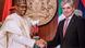 Siemens CEO Joe Kaeser shakes hands with Nigerian President Muhammadu Buhari Siemens CEO Joe Kaeser shakes hands with Nigerian President Muhammadu Buhari