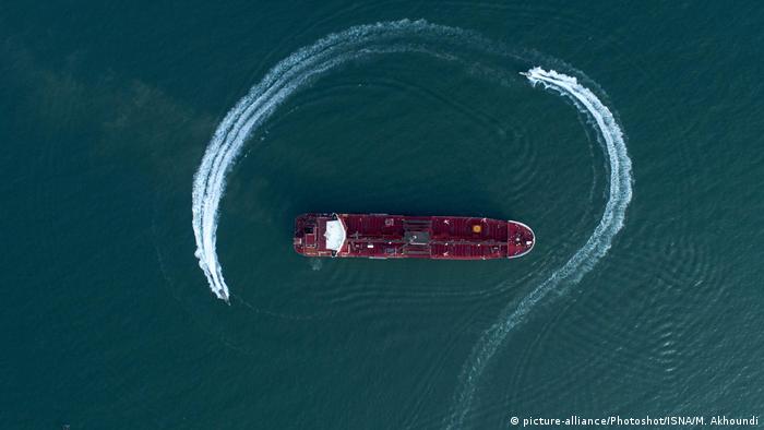 Iran | Britischer Tanker Stena Impero (picture-alliance/Photoshot/ISNA/M. Akhoundi)