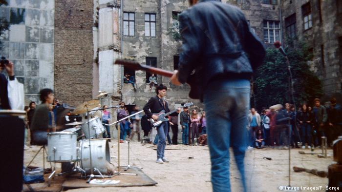 East German punk concert from 1985