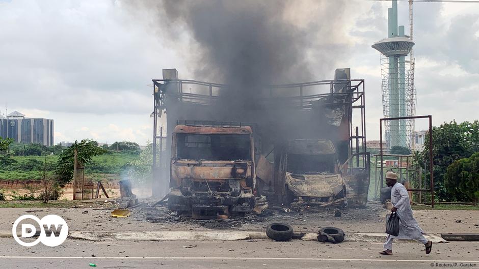 Clashes over imprisoned Shiite cleric in Nigeria – DW – 07/24/2019