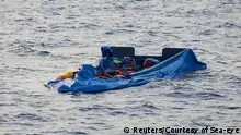 انتشال عشرات الجثث لمهاجرين غرق مركبهم قبالة السواحل الليبية