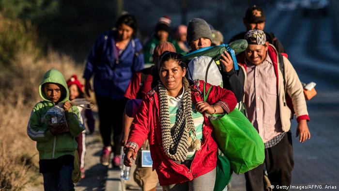 La gente sigue saliendo de Honduras, en busca de un mejor futuro. 