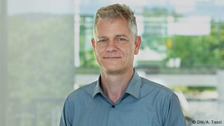 Michael Karhausen es Director del Departament de Asia y Europa. (DW/A. Tasci)