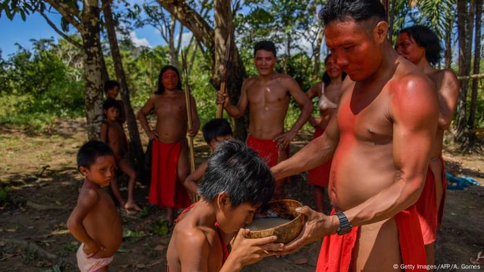 Brasilien Wayapi Indianer