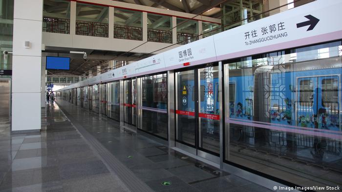 Beijing statie metrou uşi de sticlă 