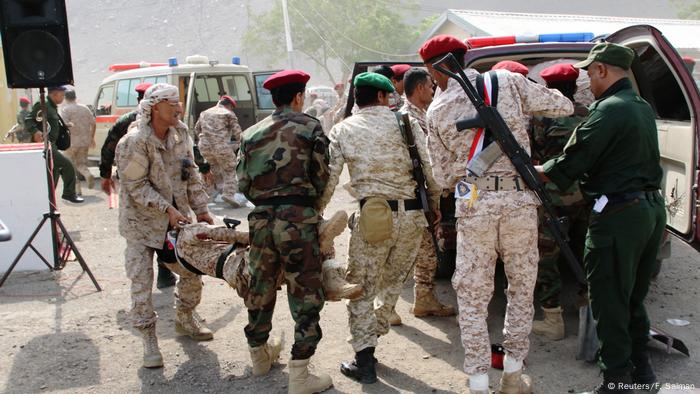 Jemen Anschlag auf Polizeikräfte in Aden (Reuters/F. Salman)