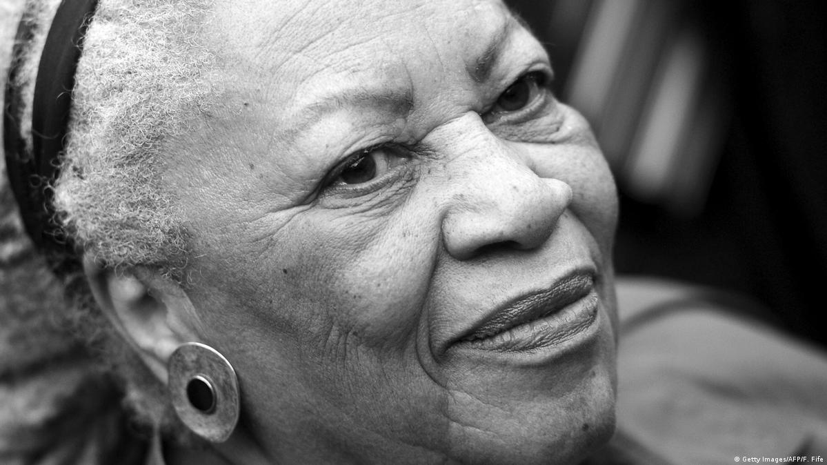 Morre Toni Morrison, 1ª negra a ganhar o Nobel de Literatura