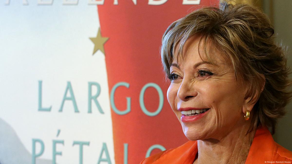 Why It Took Chile So Long To Honor Isabel Allende - Worldcrunch