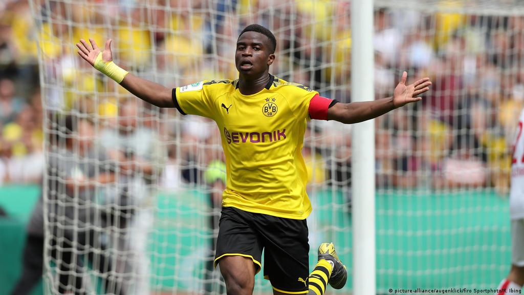 Youssoufa Moukoko Borussia Dortmund S Star In The Making Sports German Football And Major International Sports News Dw 12 08 2019