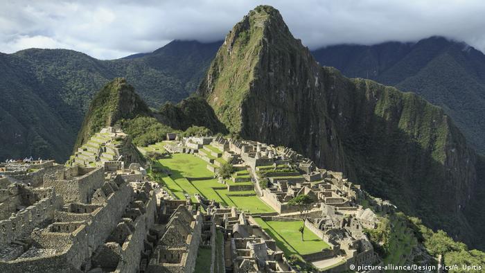 Peru Inka Festung Machu Picchu (picture-alliance/Design Pics/A. Upitis)