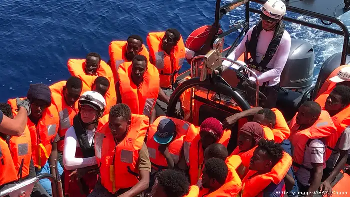 Seenotrettung Ocean Viking rettet weitere Migranten