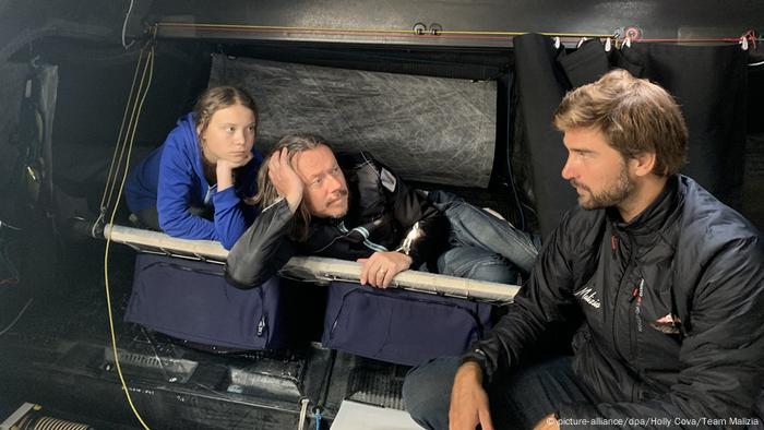 Greta Thunberg an Bord der Malizia II (picture-alliance/dpa/Holly Cova/Team Malizia)