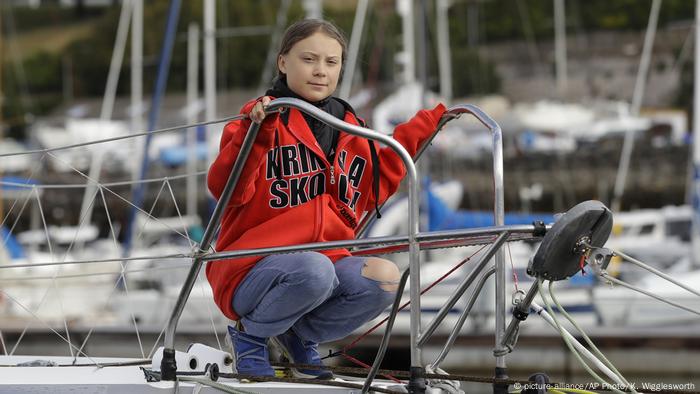 Profisegler bringen Greta Thunberg nach Amerika (picture-alliance/AP Photo/K. Wigglesworth)