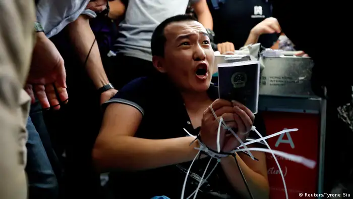 Hongkong Proteste am Flughafen | Fu Guohao Reporter der Global Times