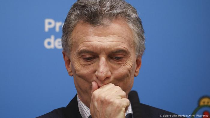 Argentinien Buenos Aires | Mauricio Macri, Präsident von Argentinien während Pressekonferenz (picture-alliance/dpa/AP/N. Pisarenko)