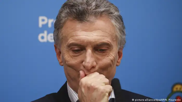 Argentinien Buenos Aires | Mauricio Macri, Präsident von Argentinien während Pressekonferenz (picture-alliance/dpa/AP/N. Pisarenko)