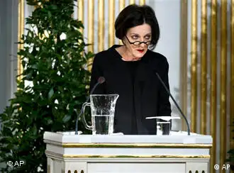 赫塔.米勒在接受诺贝尔文学奖后发表讲话