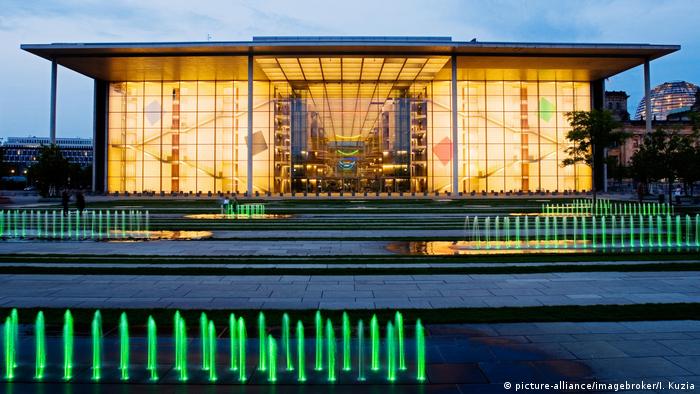 Будівля імені Пауля Лебе