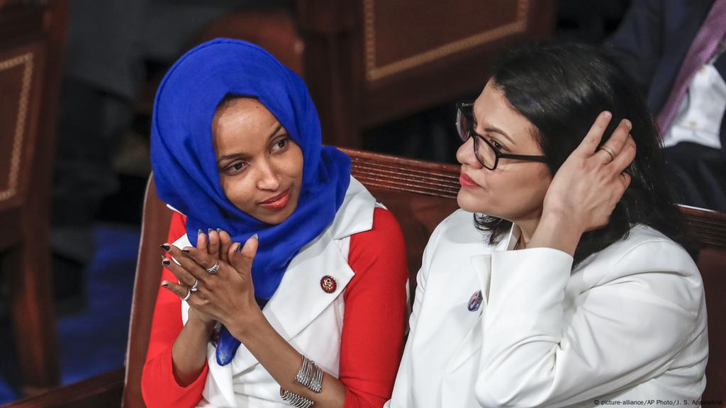 Israel Bans Entry To Two Muslim Us Congresswomen Over Their Criticism News Dw 15 08 2019