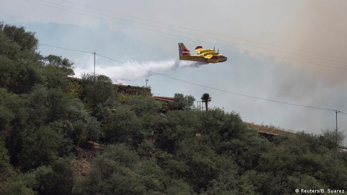 Torres said that more than 600 land troops, two planes and nine helicopters were deployed in efforts to stop the fire