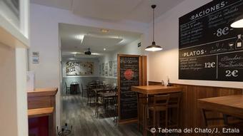 Tapas Pinchos And More A Stroll Through Madrid S Culinary Scene Dw Travel Dw 26 08 2019