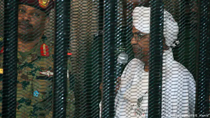 Sudan Khartum Ex-Präsident Umar al-Baschir vor Gericht