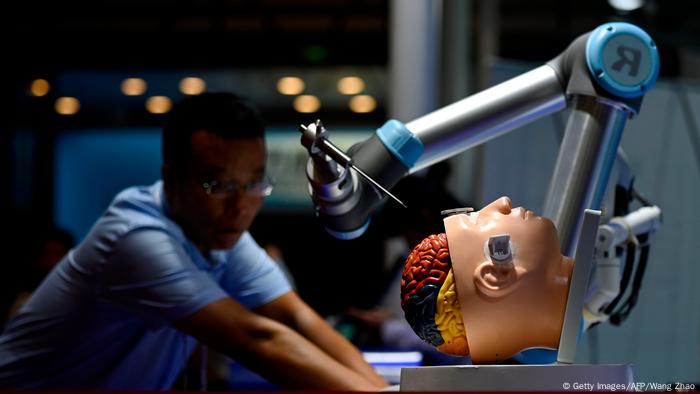 China | World Robot Conference 2019 in Peking (Getty Images/AFP/Wang Zhao)