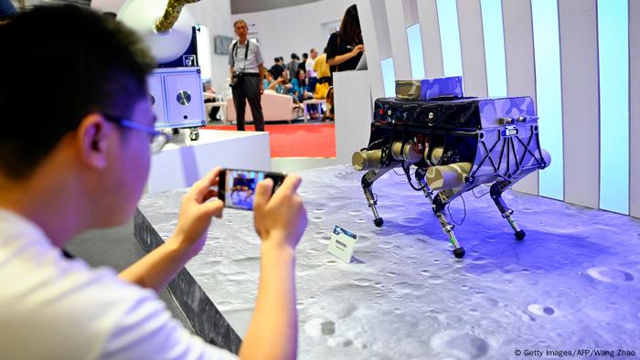 China | World Robot Conference 2019 in Peking (Getty Images/AFP/Wang Zhao)