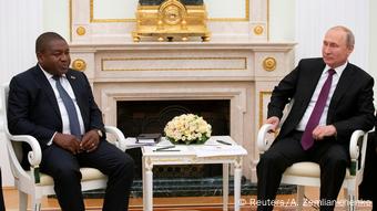 Moçambique e Rússia assinam acordos de cooperação | Moçambique | DW | 23.08.2019