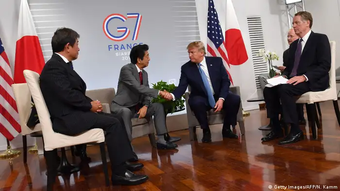 G7-Gipfel in Frankreich Abe und Trump